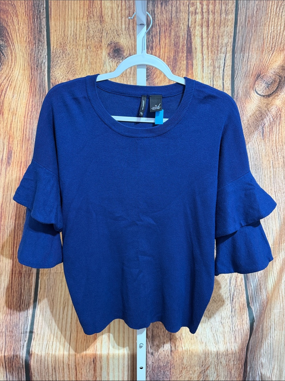 New Directions Ruffle Sleeve Sweater Size M